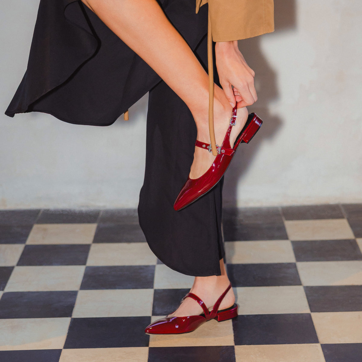 AREE - BURGUNDY - Image 5